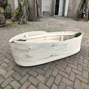 Unieke uitvaartkisten op maat