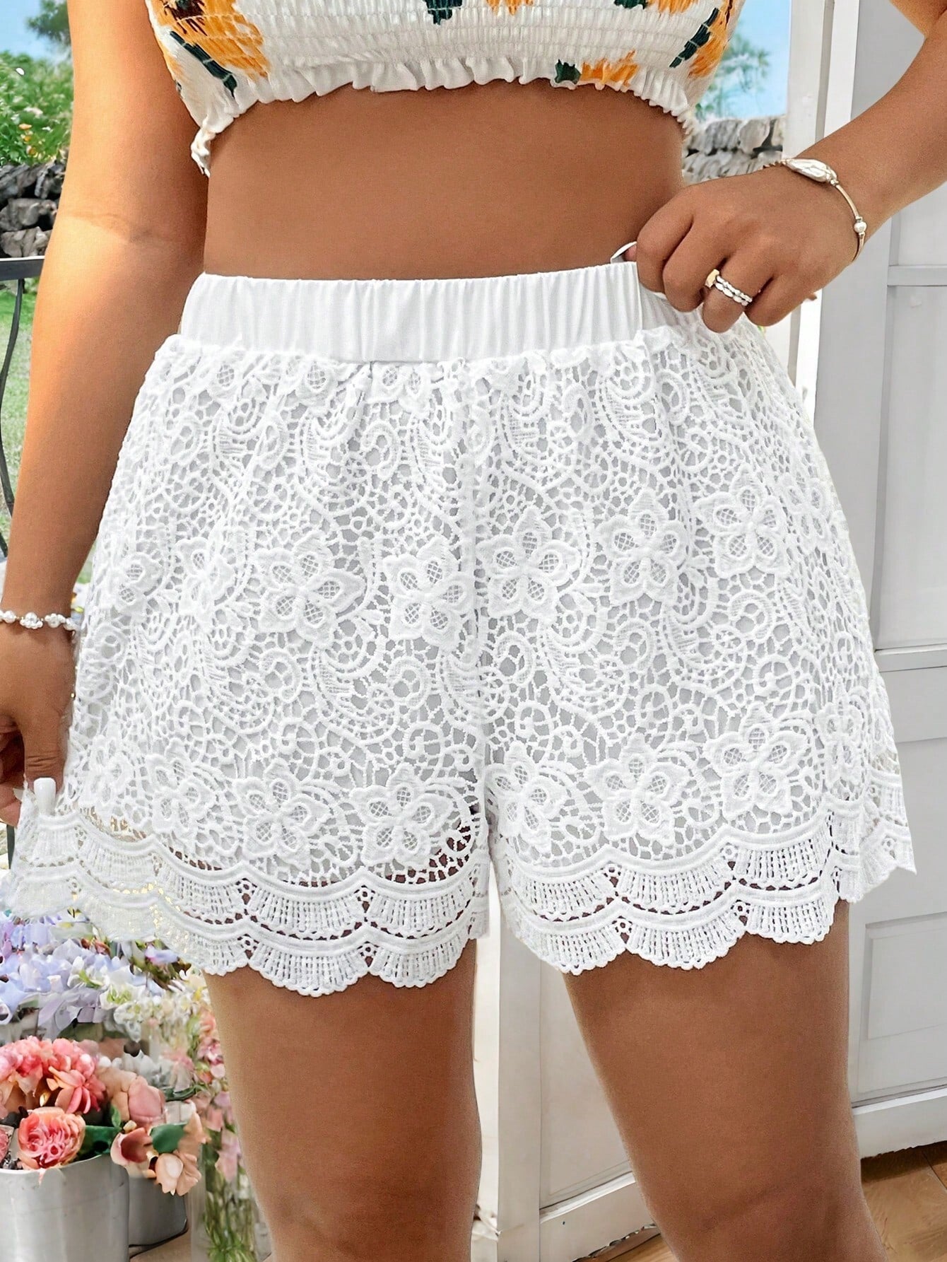 SHEIN Clasi Plus Size Lace Trim Hollow Out Vacation Shorts