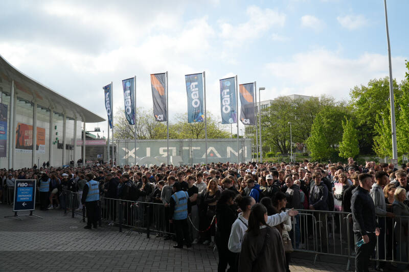 s7_03989-standard.jpg