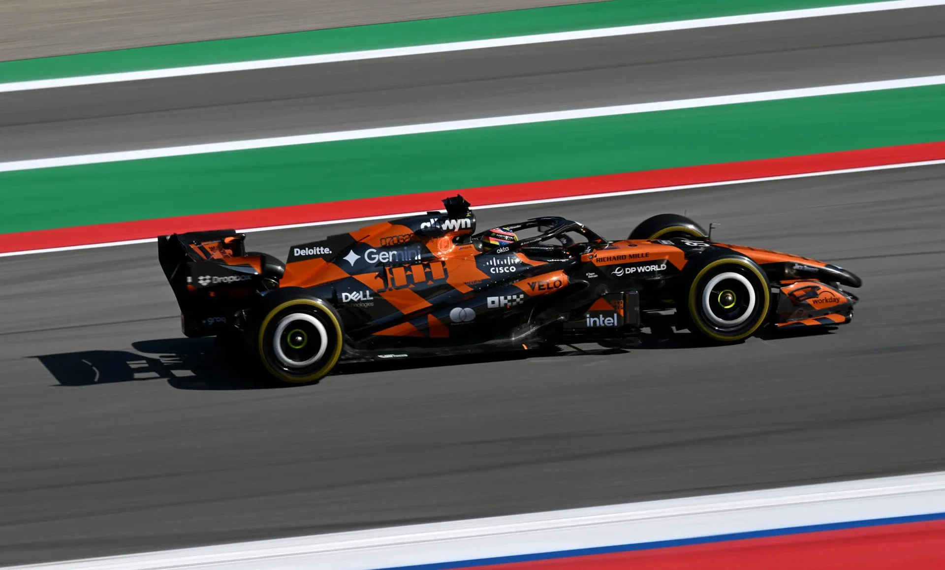 McLaren en el GP de Barcelona. Foto: McLaren F1 Team