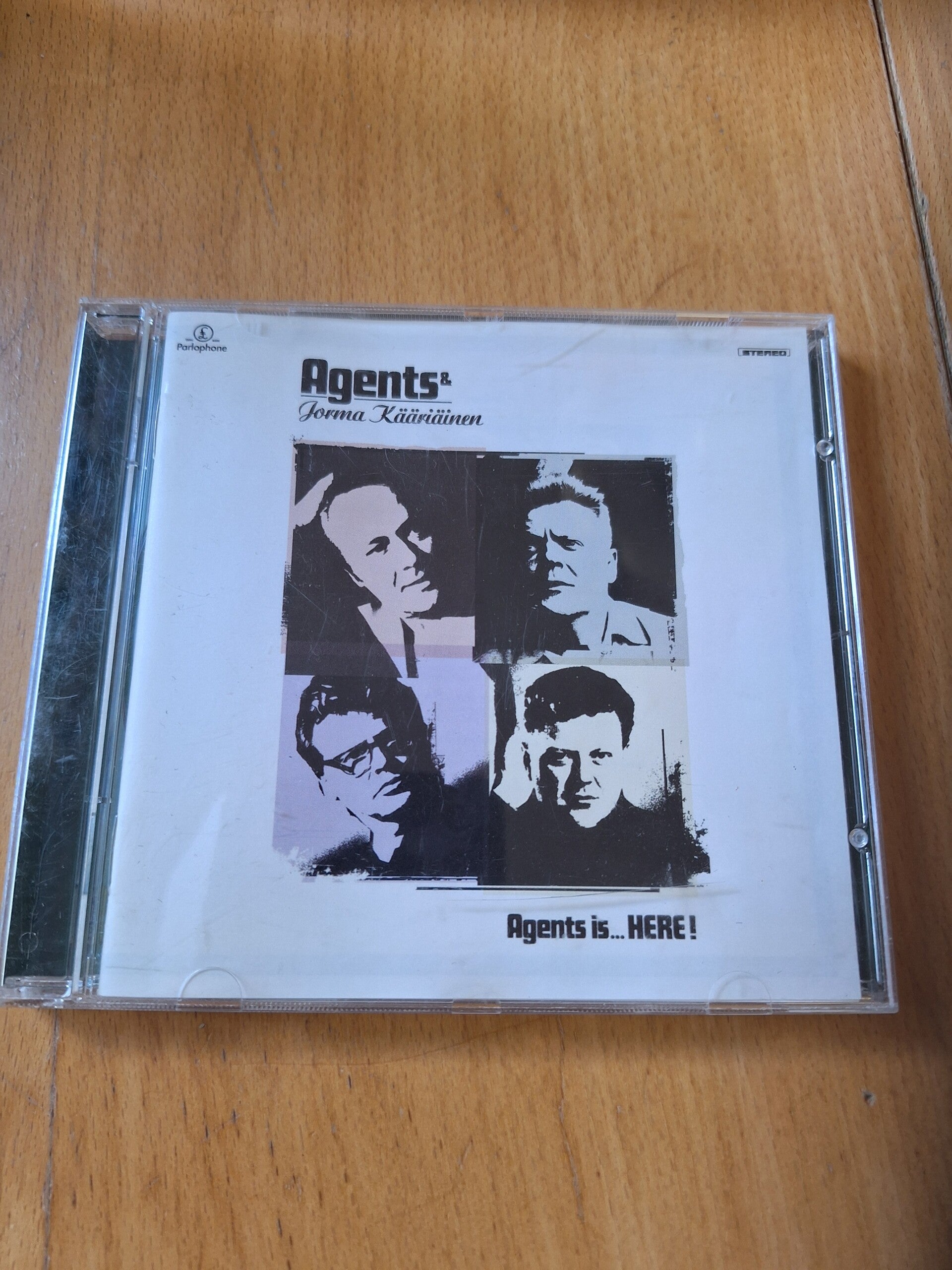 Agents ja Jorma Kääriäinen, Agents is ....here! 2001, CD