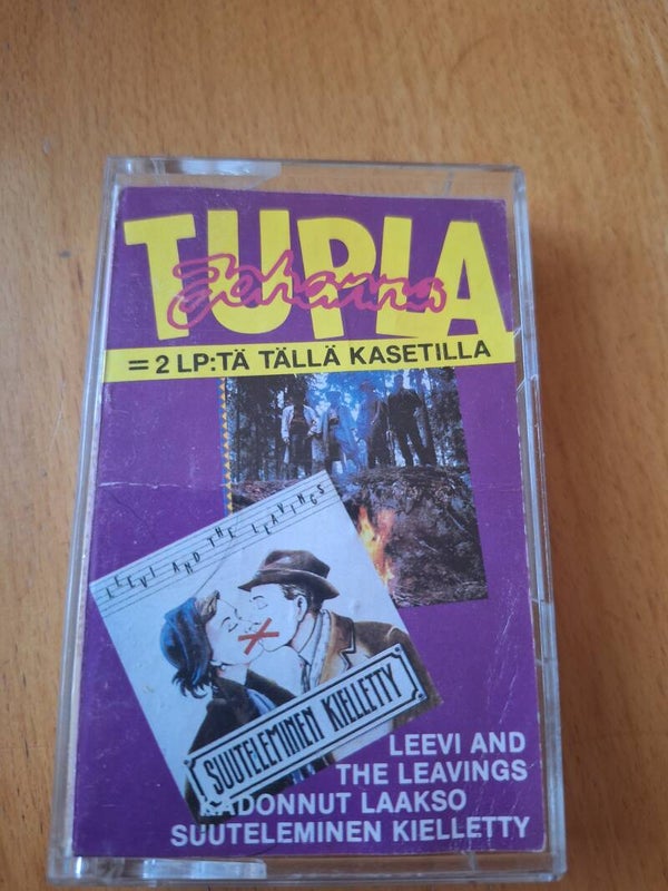 Leevi and the leavings, kadonnut laakso/suuteleminen kielletty, Tupla Johanna kasetti.