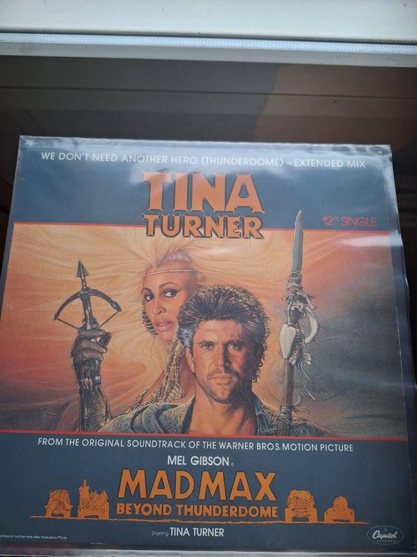 Tina Turner - we don't need another hero. 12" single vinyyli