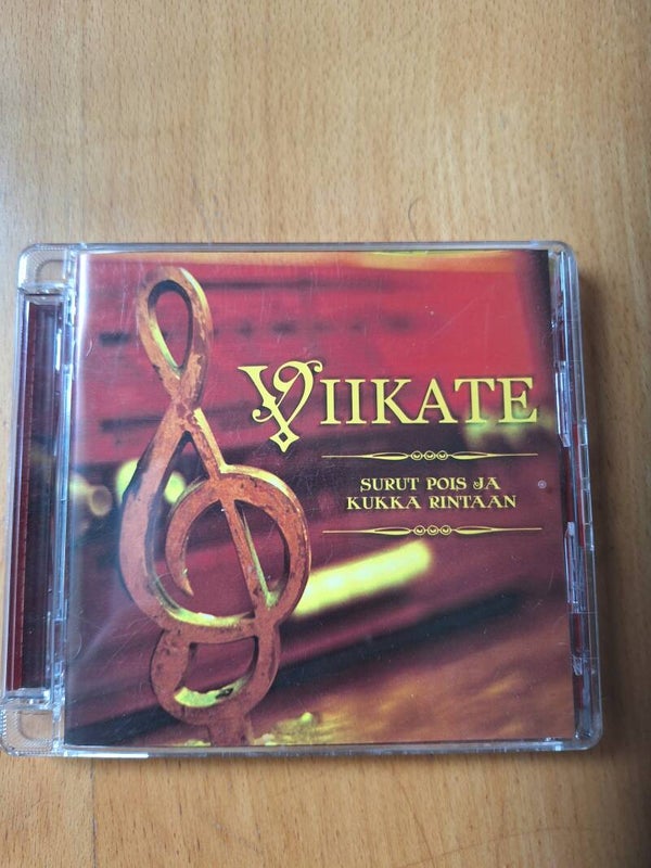 Viikate - Surut pois ja kukka rintaan. 2003. CD