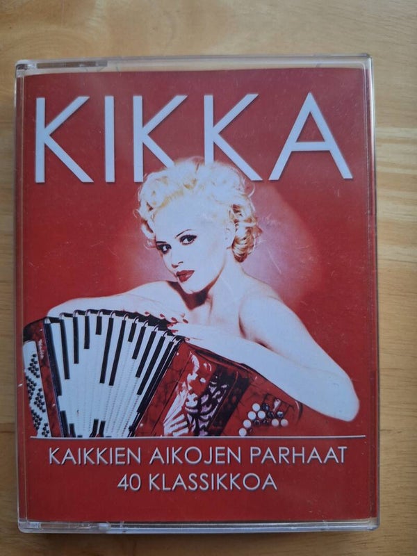 Kikka - Kaikkien aikojen parhaat 40 klassikkoa kasetit. 2021.