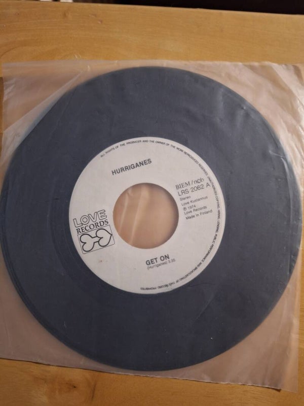 Hurriganes - Get on/Mister X. 1974 (VG)