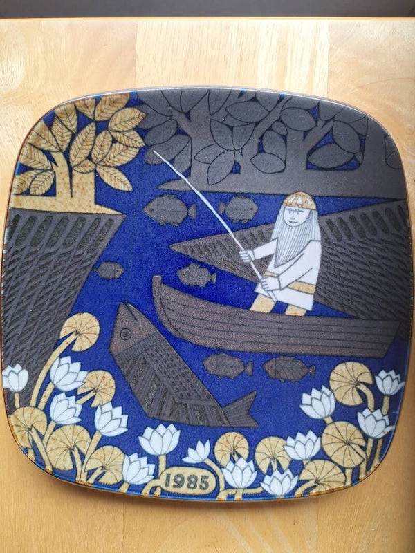 Arabia kalevala vuosilautanen 1985.
