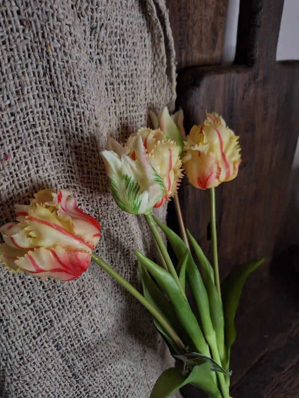 Real touch tulpen bosje van 5 stengels