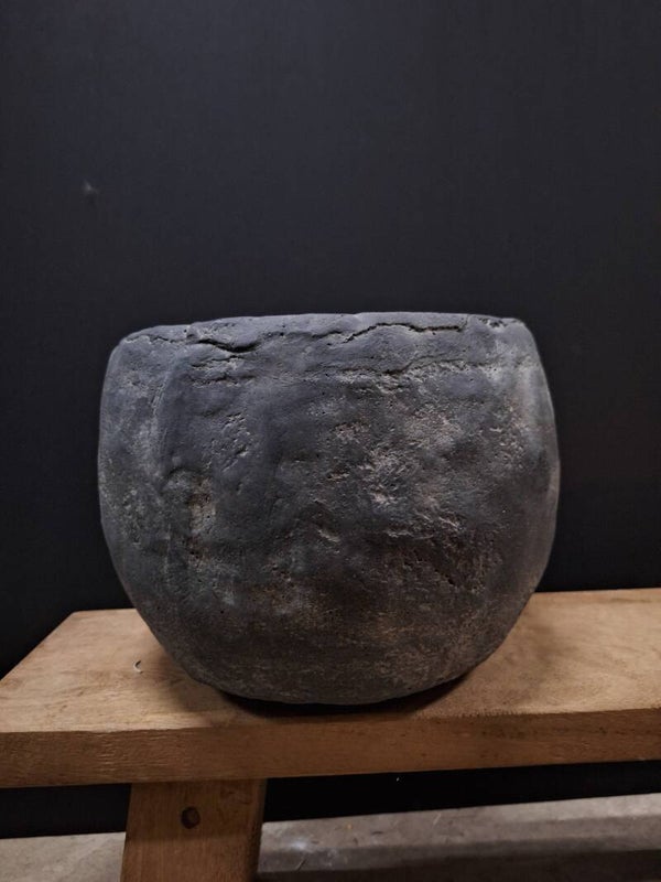 Aardewerk pot antraciet