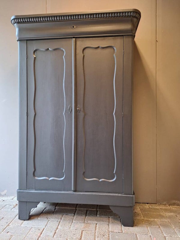 Biedermeier meidenkast