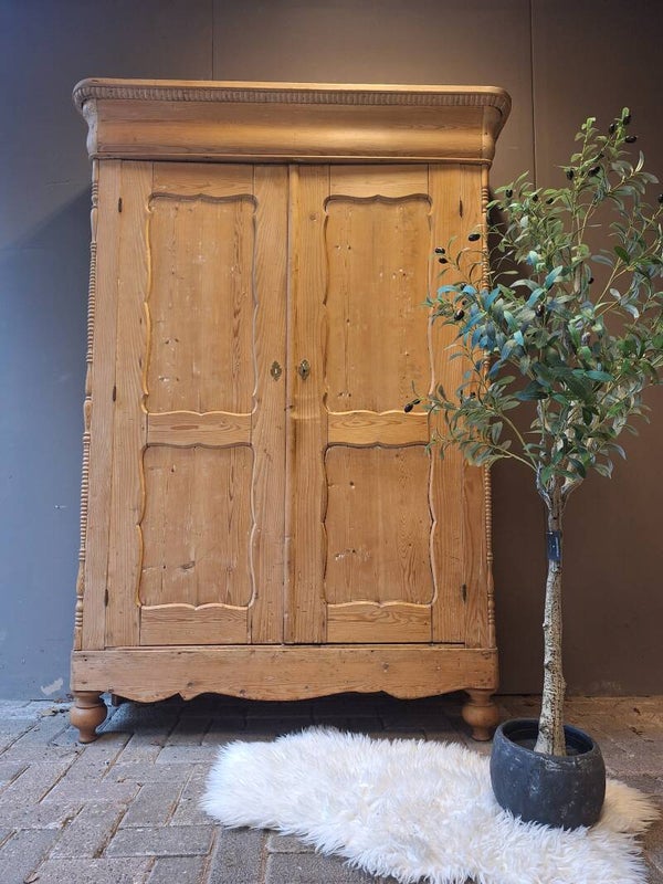 grenen biedermeier linnenkast