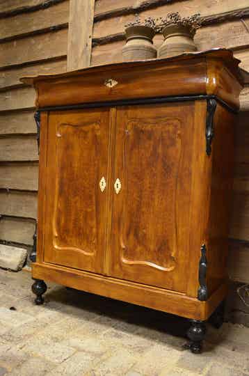 Biedermeier penantkastje