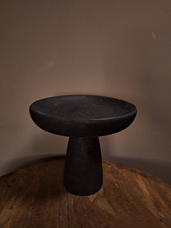 Zwart houten plateau