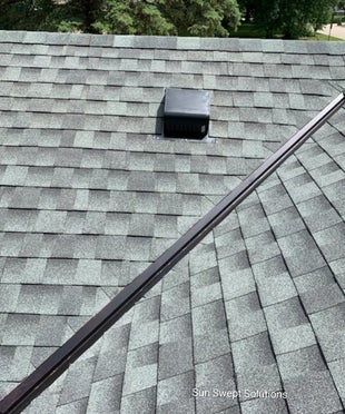 Roof Replacement, we offer roof crew ( labor) ton licensed roofing contractors