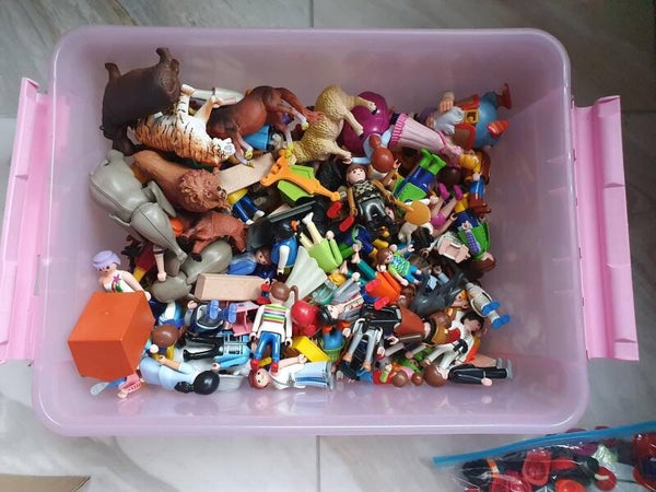 Playmobil poppetjes voor oa. familieopstellingen