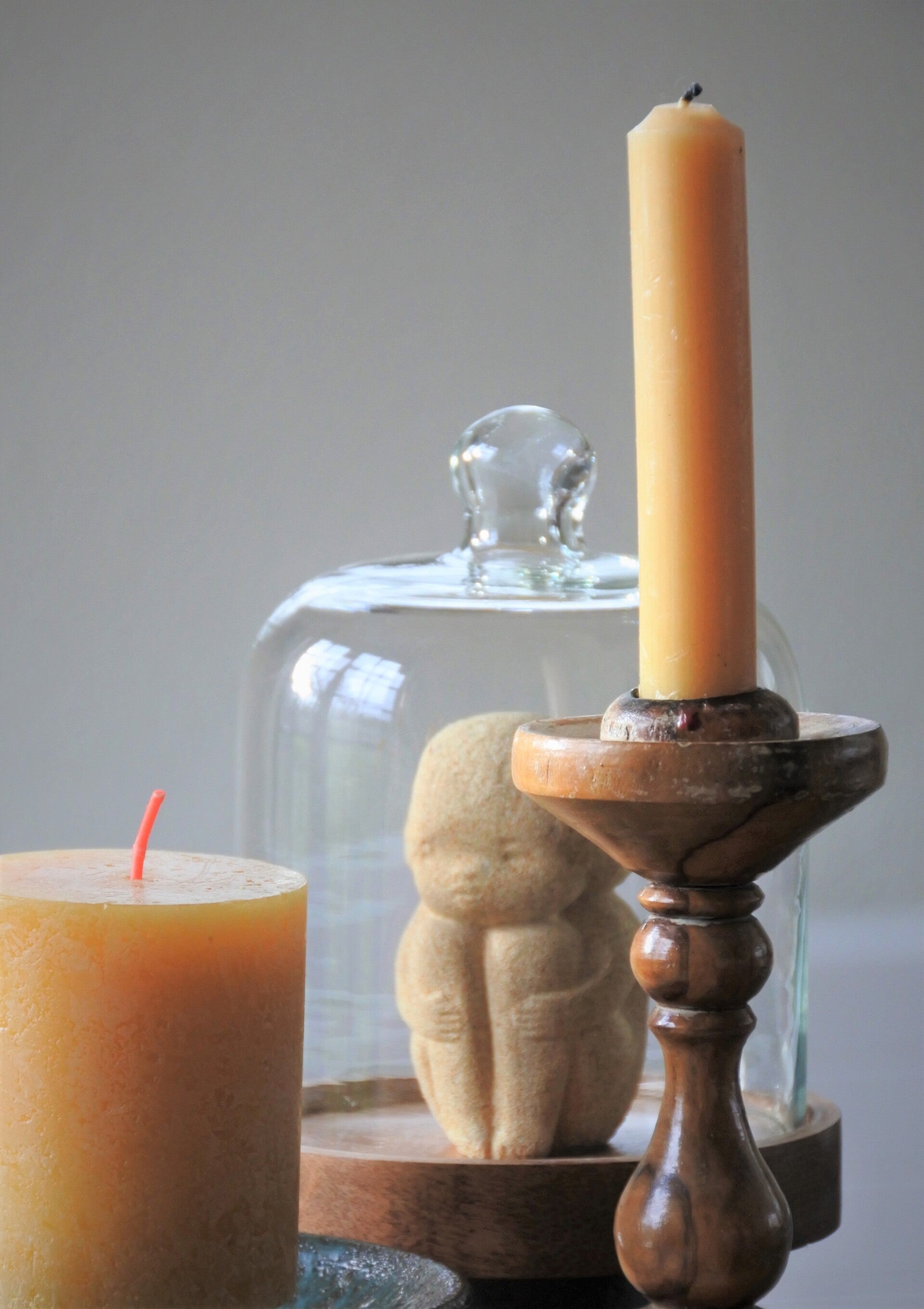 Vintage beeldje van steen ' Het wenende meisje' Marbell stone