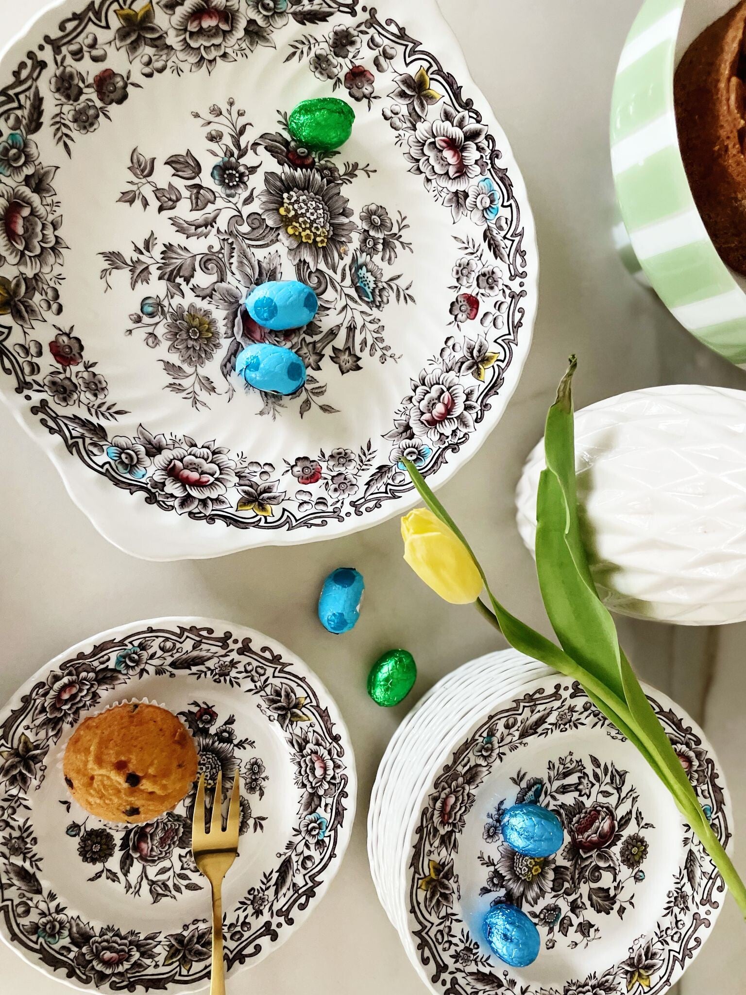 Vintage Staffordshire England Clifton 13-Delige serveer set