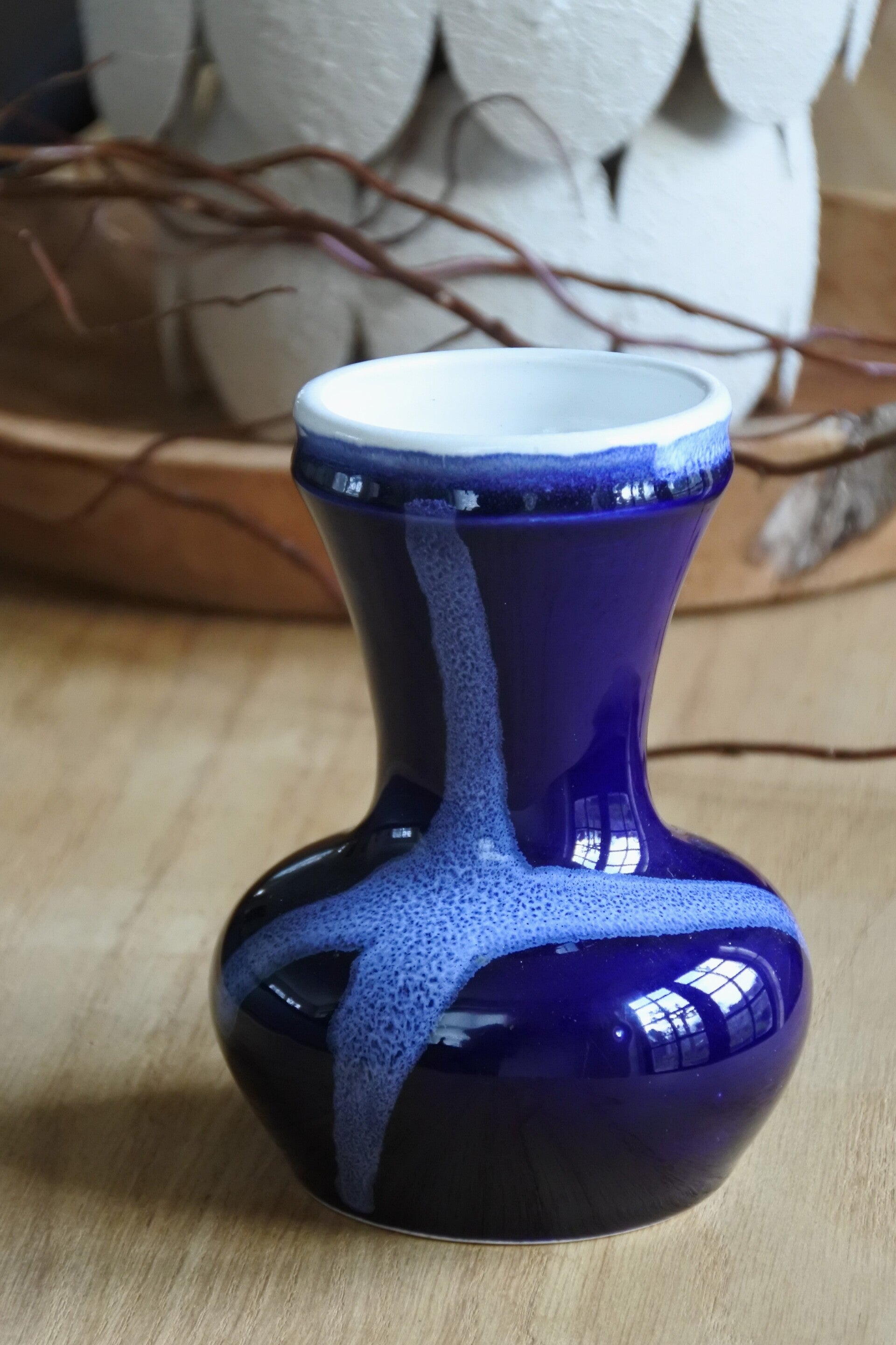 Vintage vaasje in funky blauw