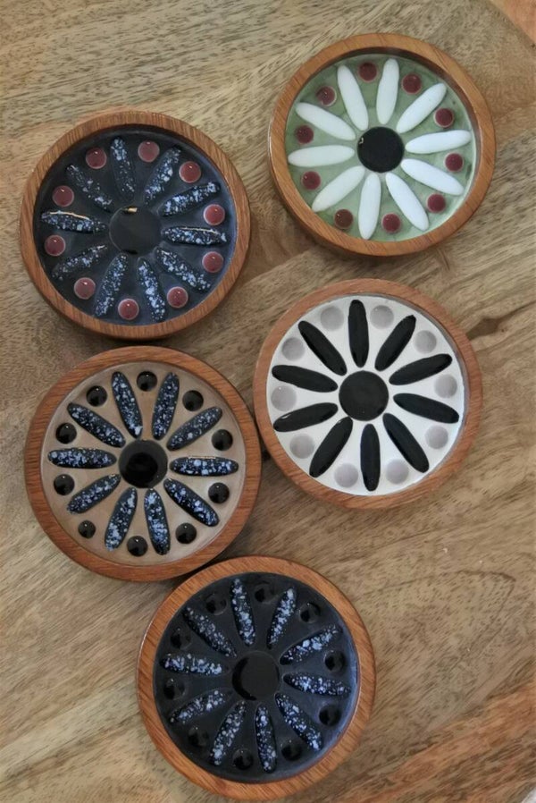 Vintage set van 5 prachtig gedecoreerde mid century modern onderzetters