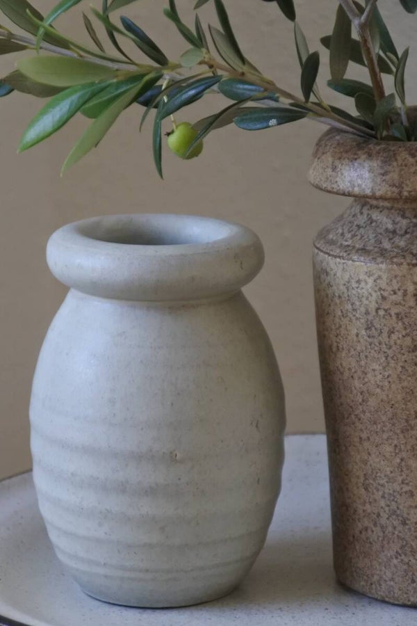 Vintage Dutch pottery design vaasje van Klaas Fenne