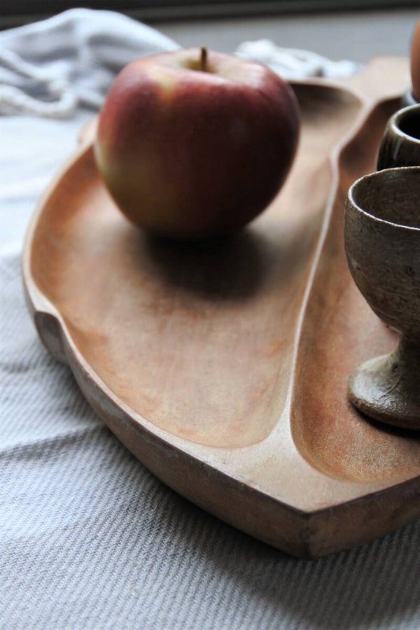 Vintage teakhouten schaal in bladvorm