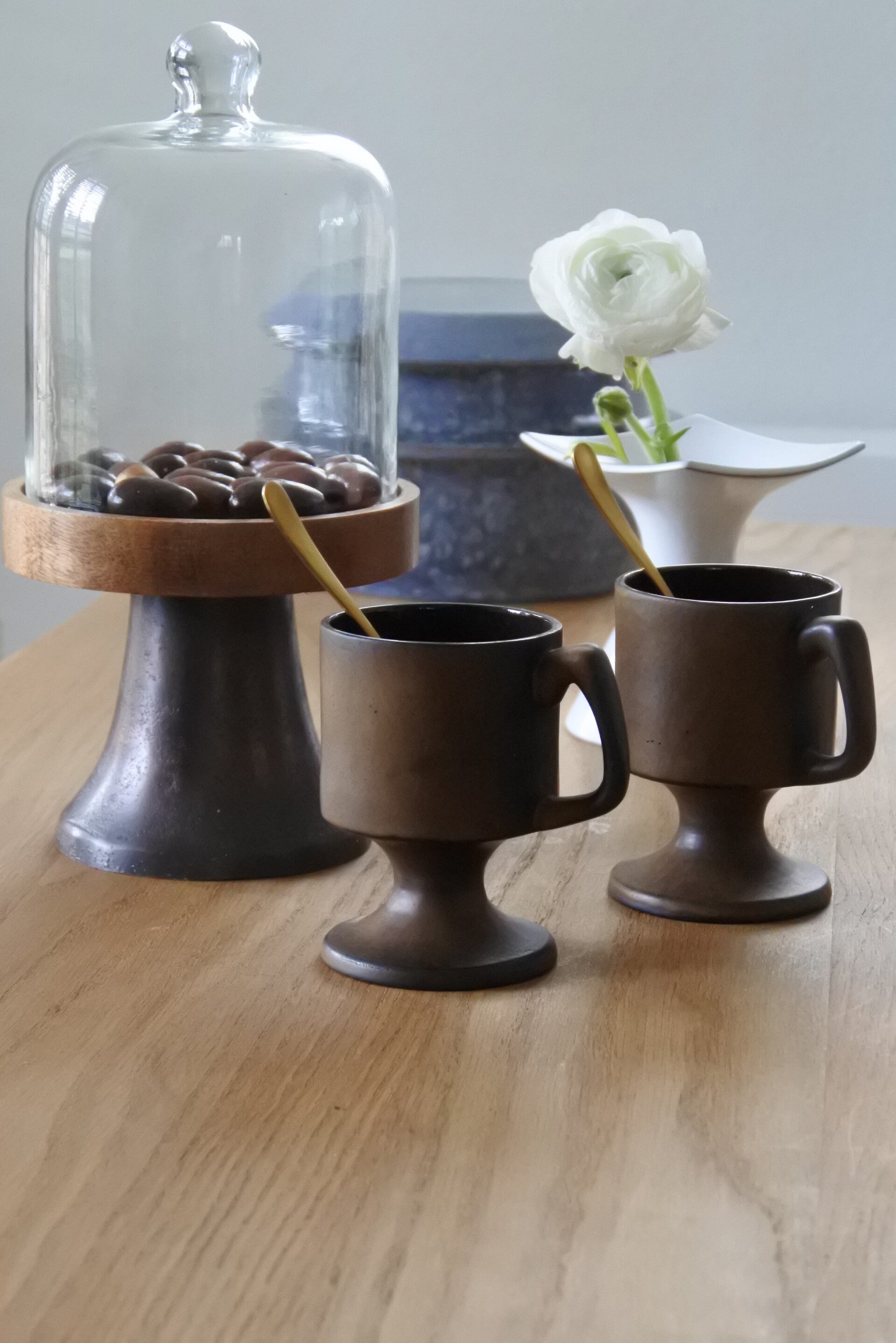 Vintage Cor Unum NL Design, Zweitse Landsheer koffiekopjes