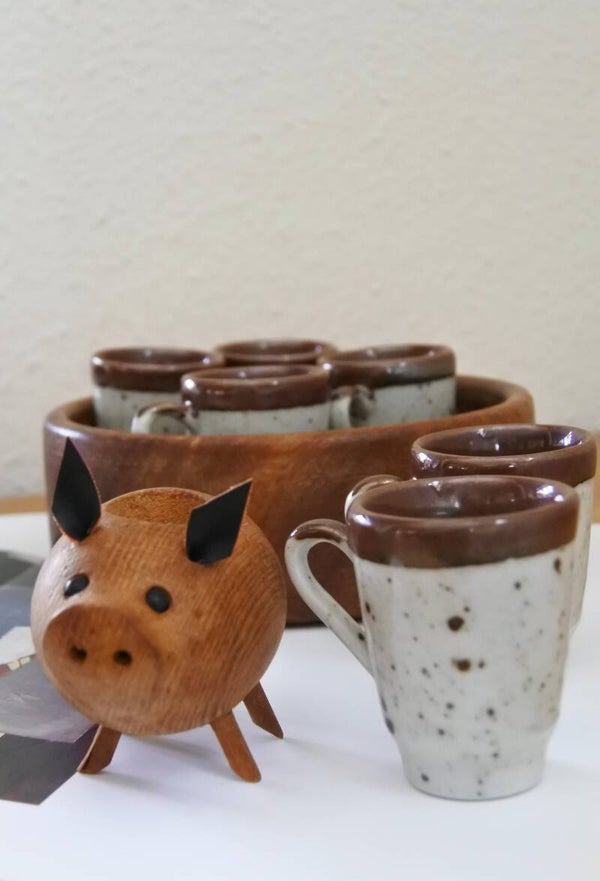 Vintage set van 6 keramieken borrelglaasjes