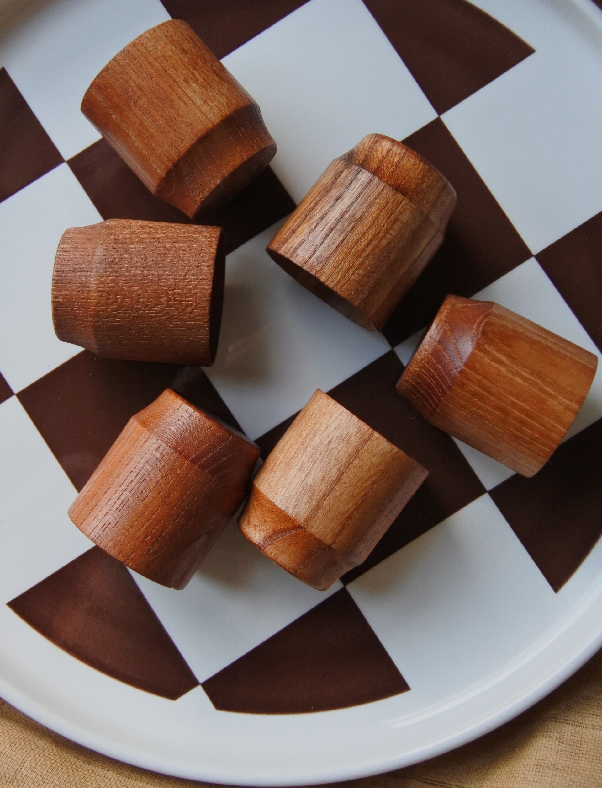 Vintage Deense teakhouten eierdopjes 6-delige set