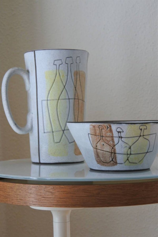 Vintage Dutch design Pottery kan en schaal van Potterie Werkhooven -Holland