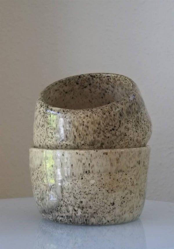 Vintage set van 2 marmeren schalen-potten