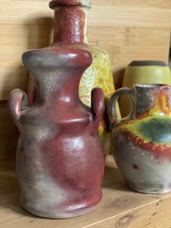 Vintage vaasje met 2 oortjes Matt Camps