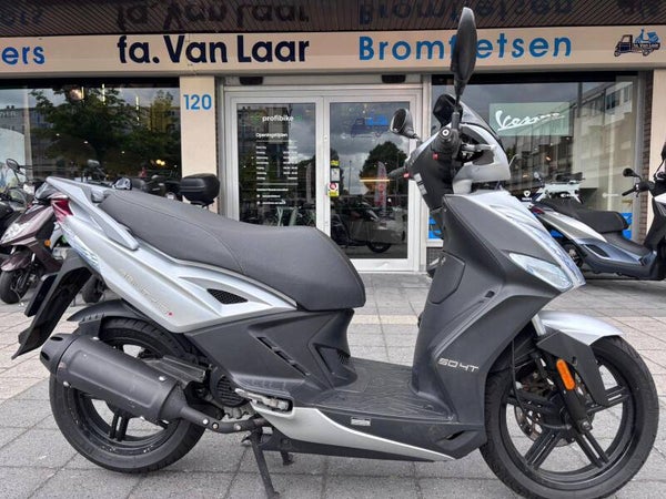 Kymco agility 16+ Zilver 45KM