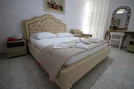 stef-stam-nerantzis-room-35-2-standard.webp