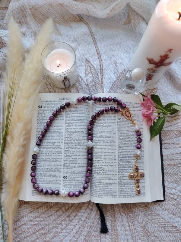 Chapelet pierre violette et croix mauve
