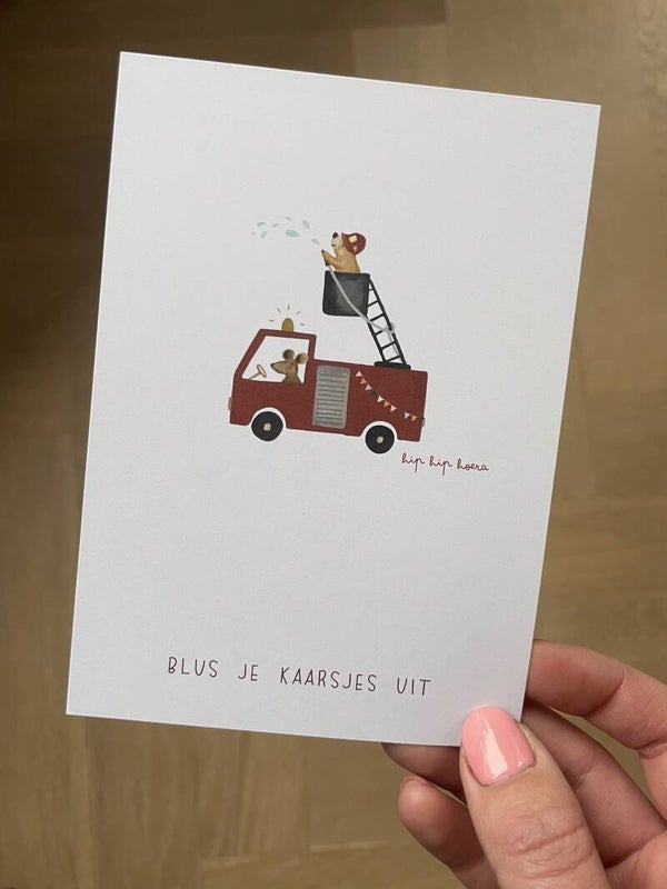 blus je kaarsjes uit