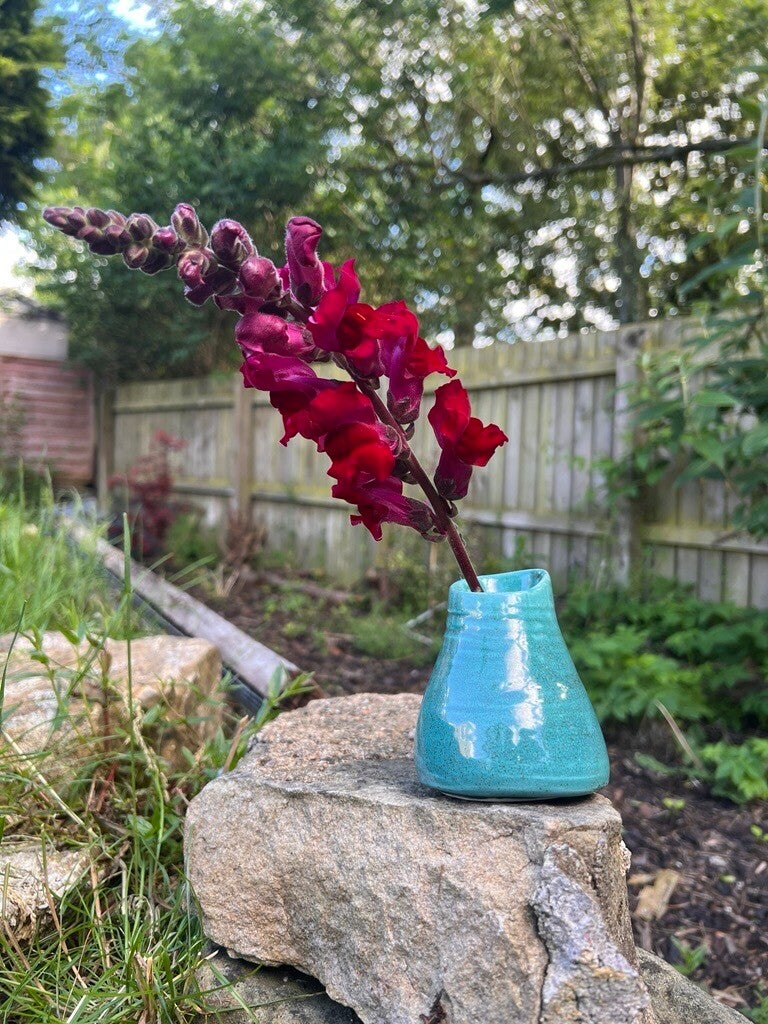 Fionn Rustic Mini Vase