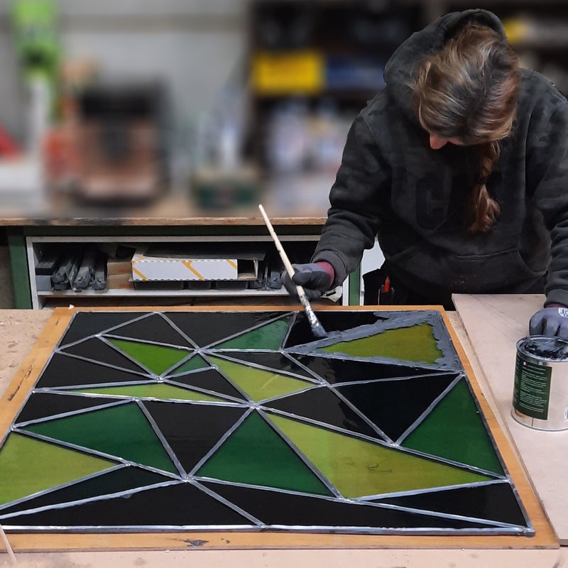 glas; in; lood; maatwerk; atelier; schrijnwerkerij; deca; interieur; lichtervelde; west; vlaanderen; glad; loodraam; herstel; vermaken; retoucheren
