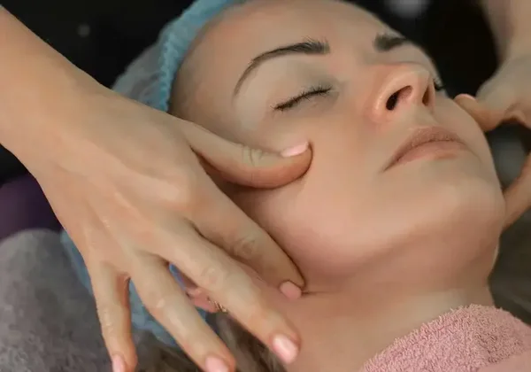 Détox Facial 40 min. por 5x Sesiones