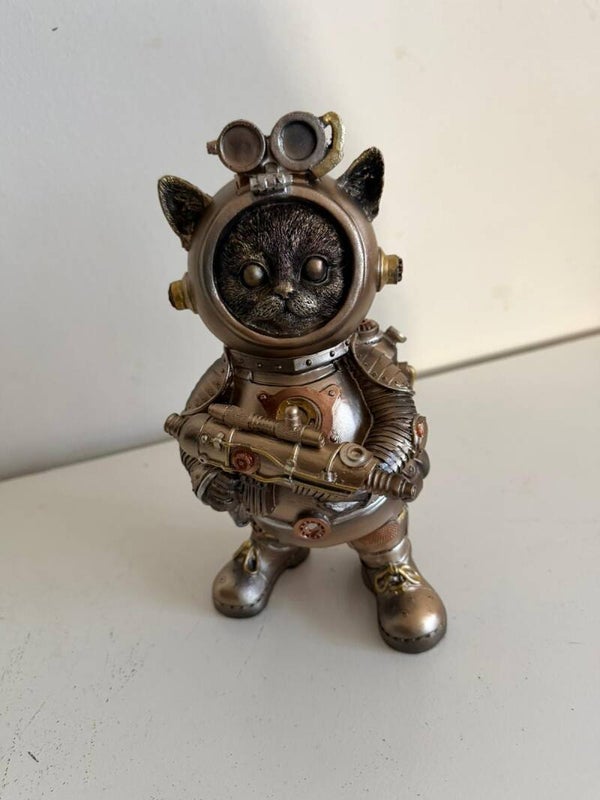 Kat (Steampunk)  24cm hoog