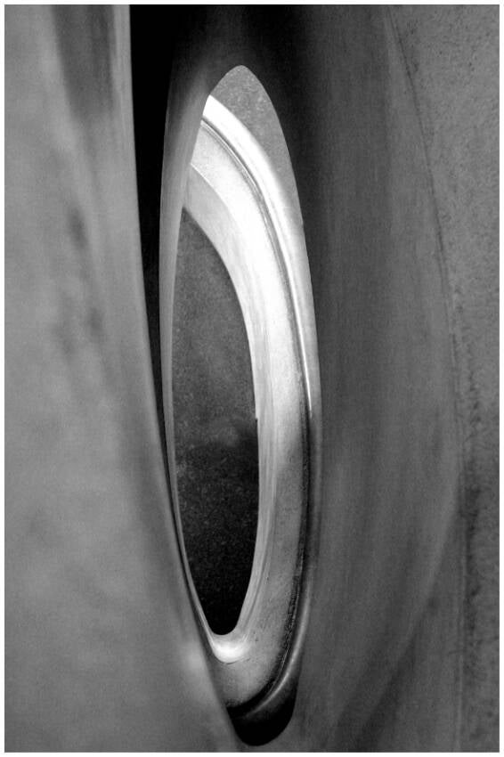 escalier-du-louvre-standard-jau7cm.jpg