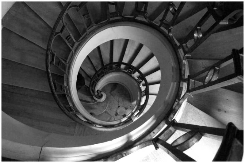 escalier-versaille1-standard-maobeo.jpg