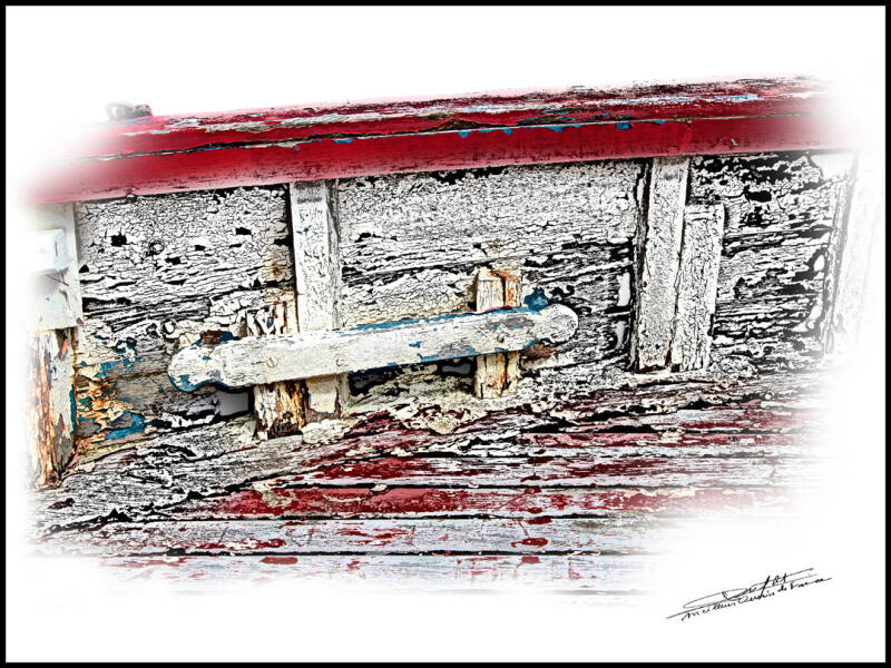 plat-bord-rouge-standard.jpg