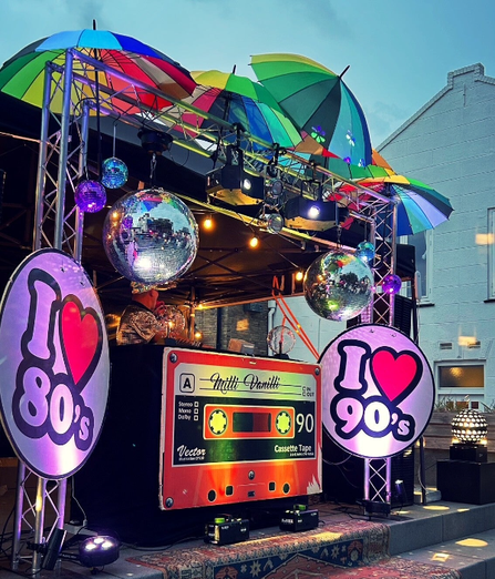 dj boeken prijs huren