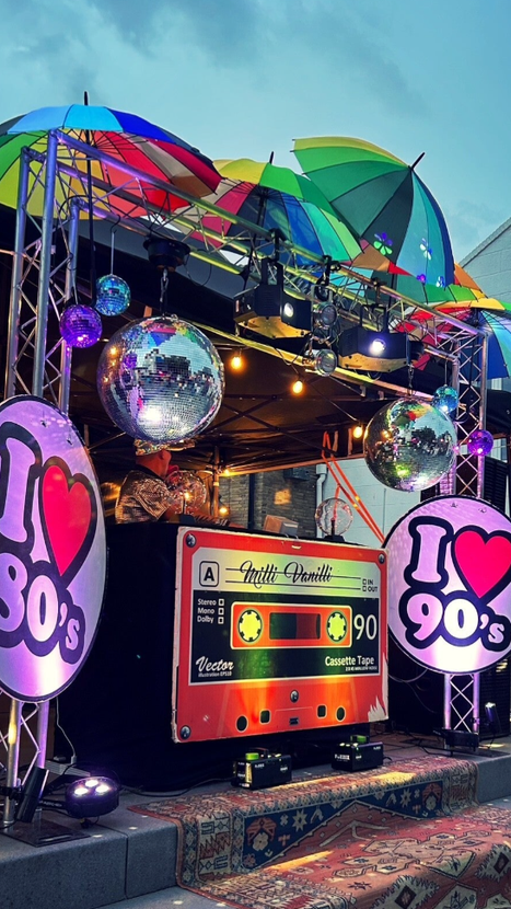 thema show 70 80 90 00 prijs dj huren