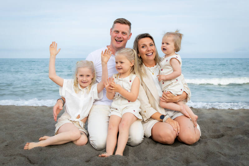 family-photoshoot-benalmadena-sunset.jpg
