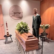 tom-bij-kist-standard-ma6zuh.jpg