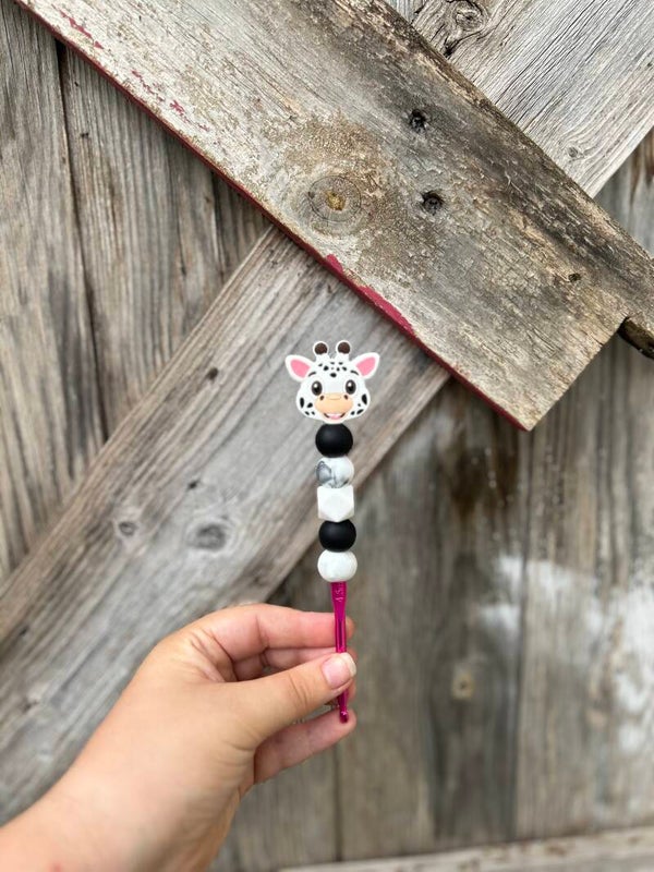 Giraffe crochet hook