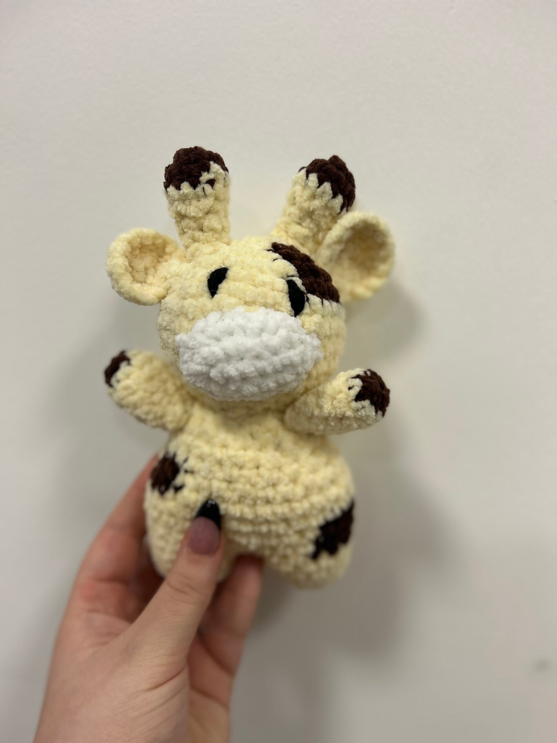 giraffe plushie