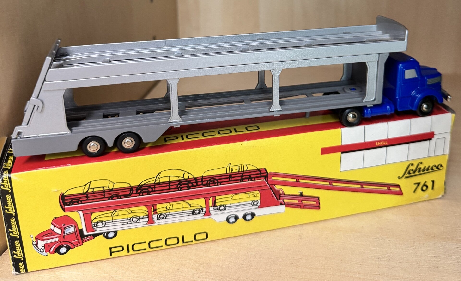 Schuco Piccolo Autotransporter