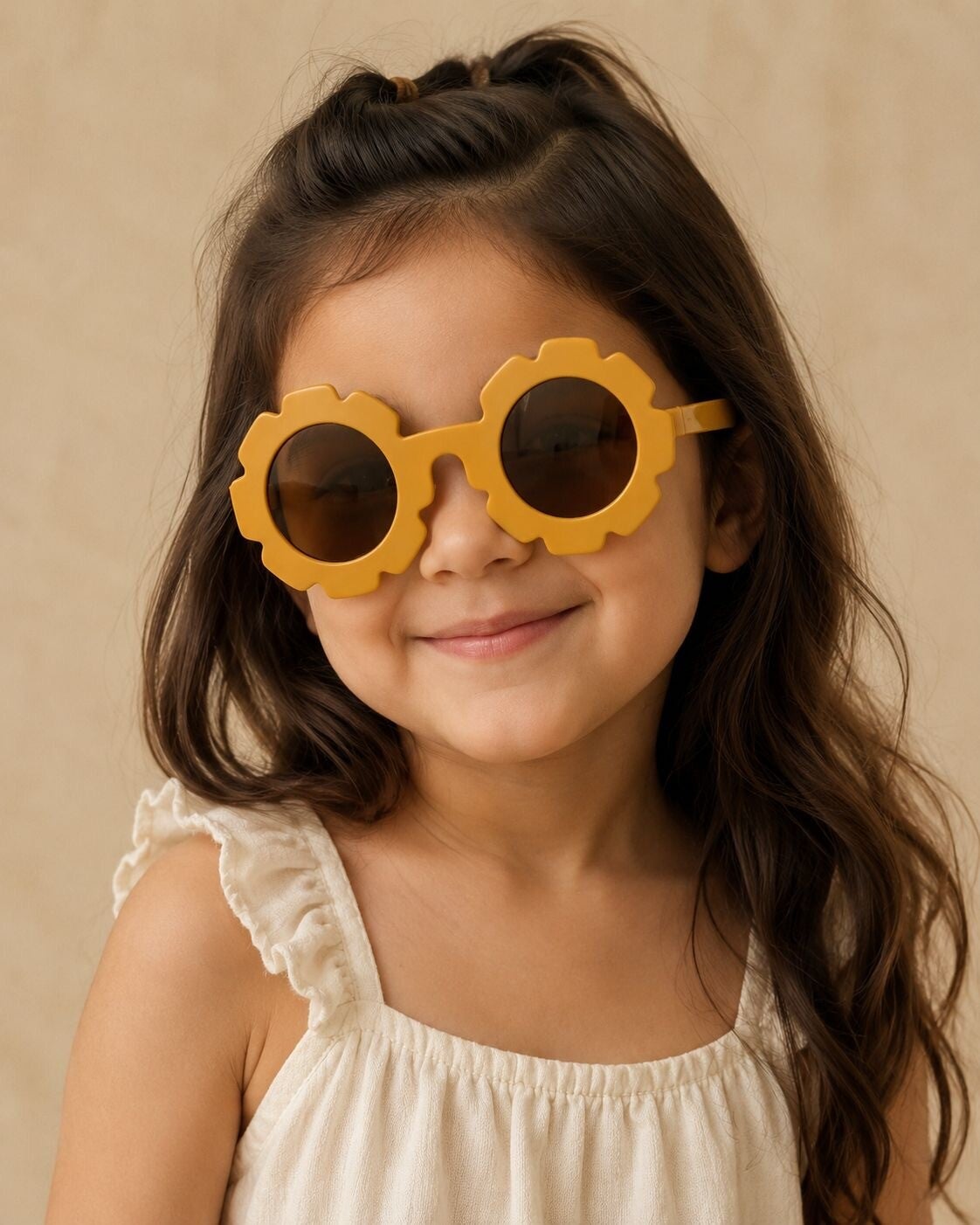 Sunny Daisy Zonnebril Okergeel